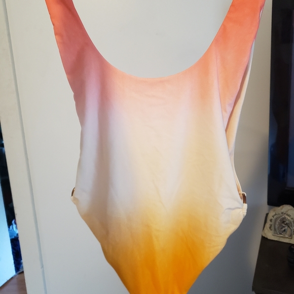 Aerie Ombre One Piece Swimsuit - Picture 3 of 4